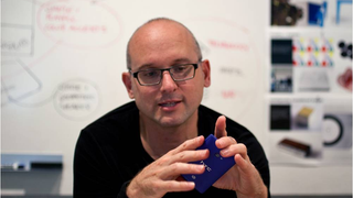 Scott Croyle, jefe diseño HTC: "la gente quiere algo más que plástico"